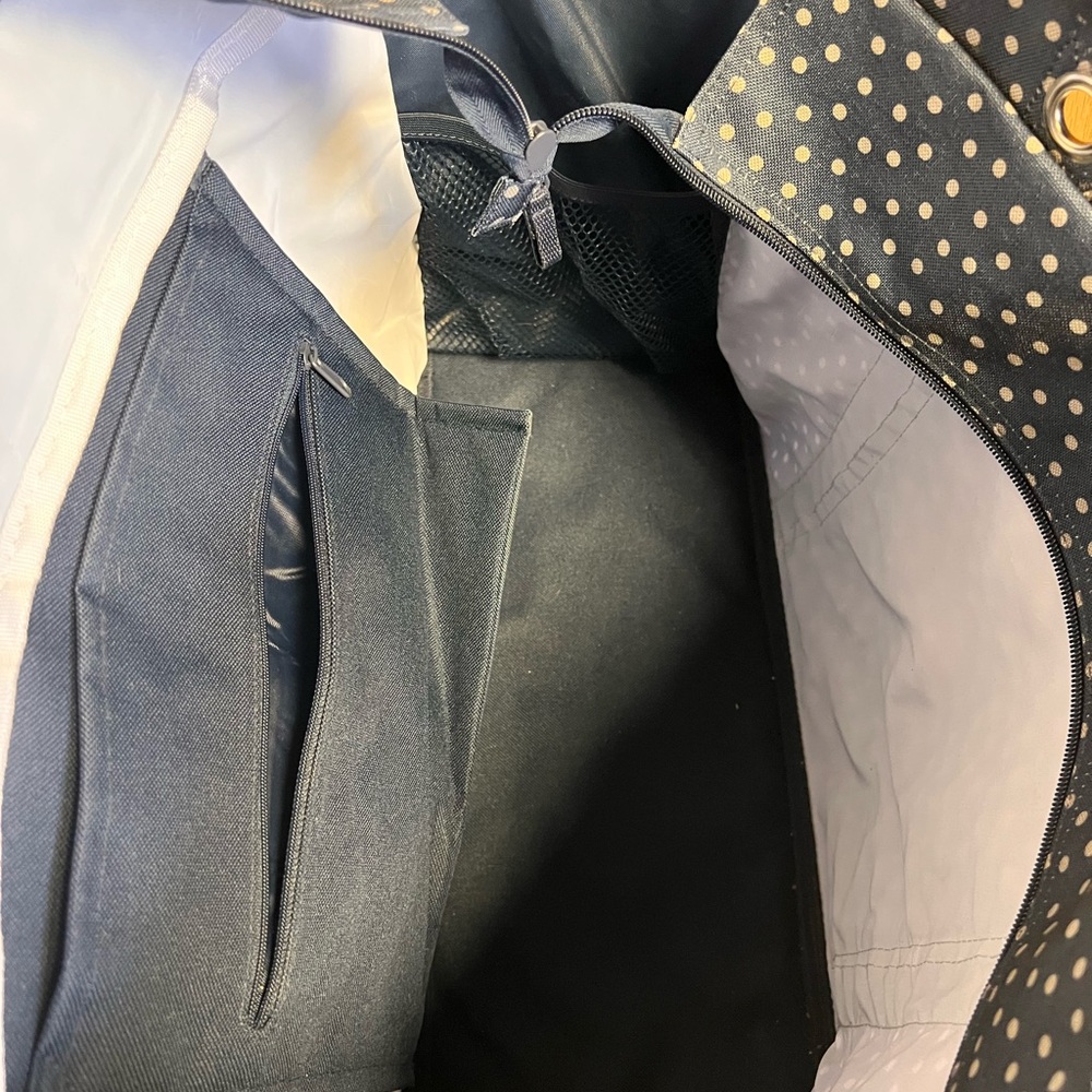 Thirty-One Navy and White Polka Dot Tote - Picture 7 of 7